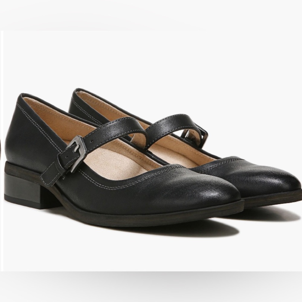 NWOT SOUL Naturalizer Ramona Mary Jane pump -Size 12M